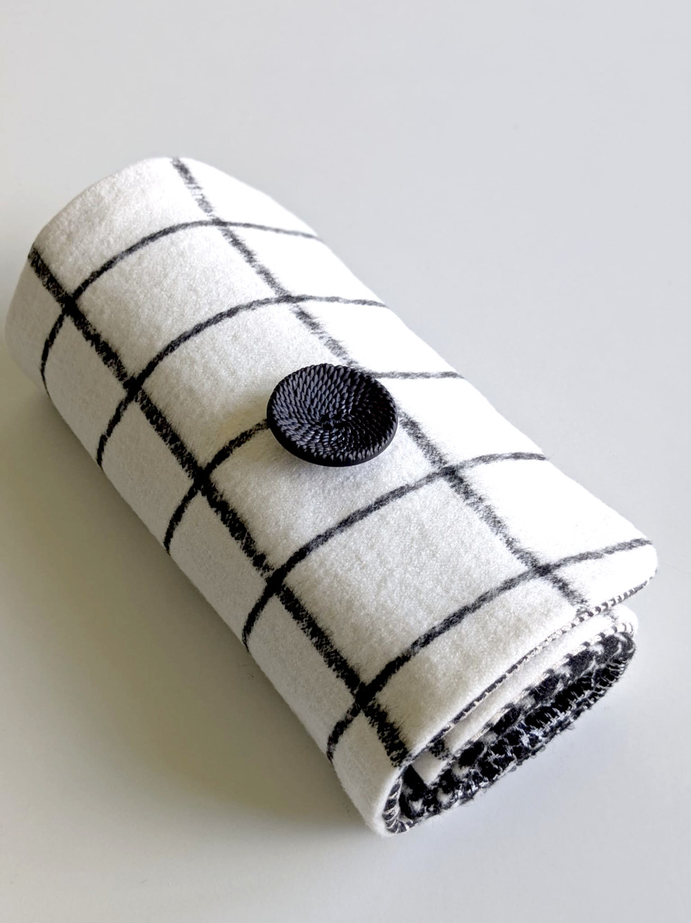 Cuello Blanco y Negro