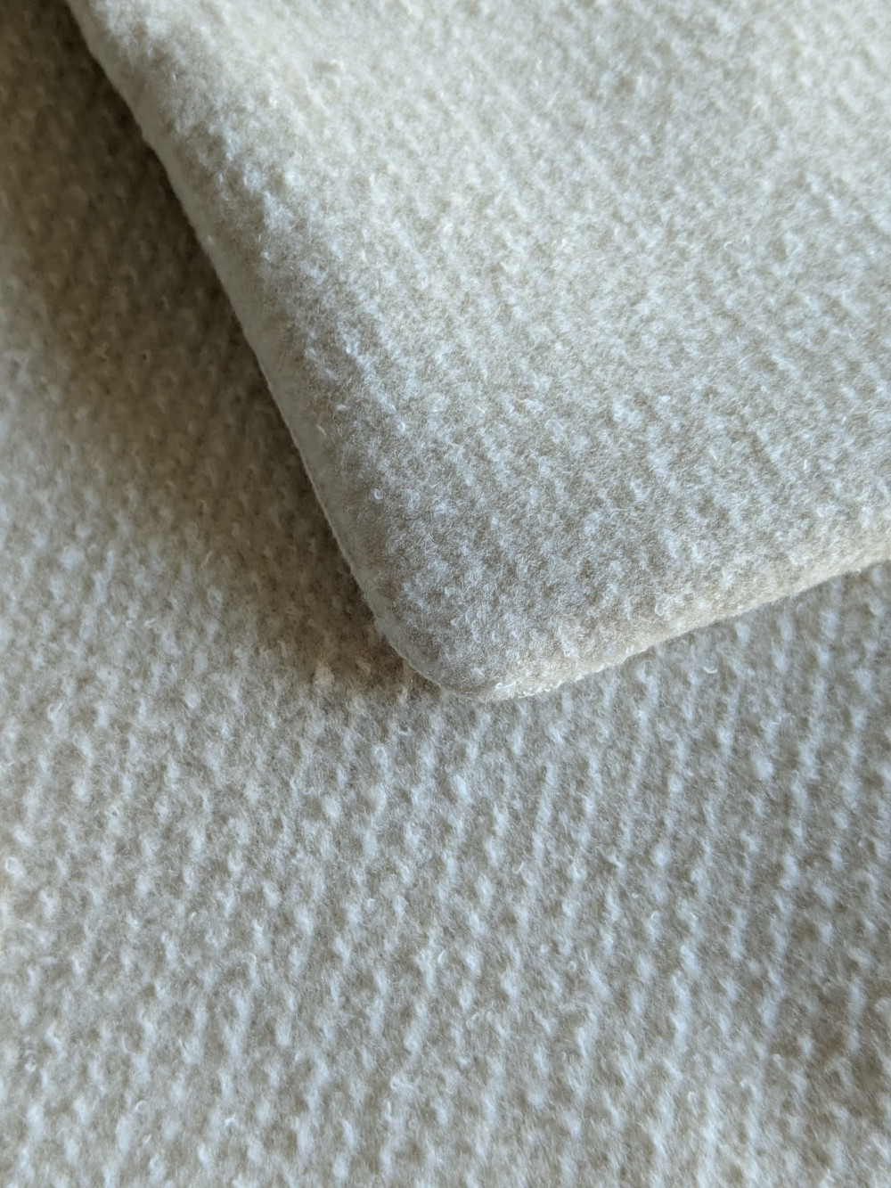 cuello-blanco-roto-7 Cuello Blanco Roto Detalle