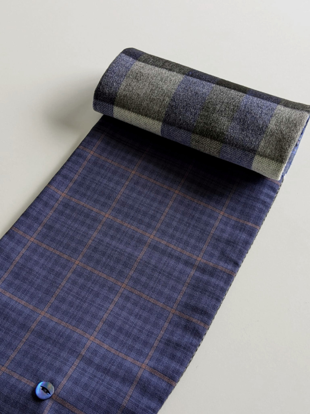 Cuello Cuadros Azules