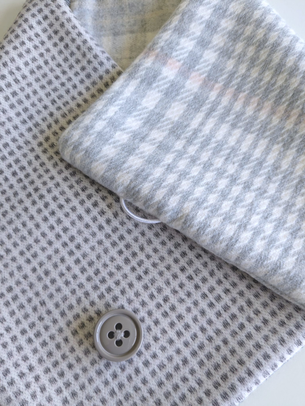 cuello-gris-perla-4 Cuello Gris Perla