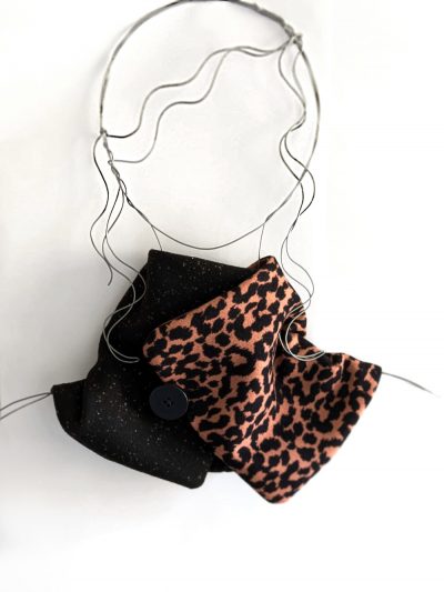 Cuello Animal Print